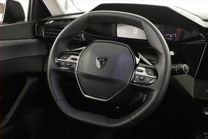 Peugeot 308 (2024) Allure 1.2 PureTech - fotka 14 z 15