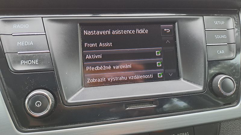 Škoda Fabia 1.0 TSI70 Ambiente+ - fotka 26 z 27