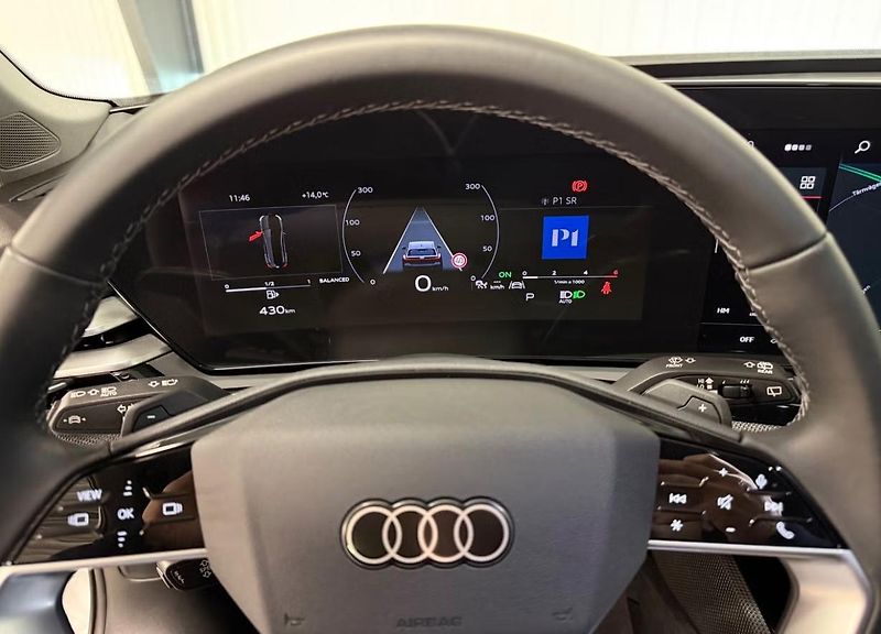Audi A5 Avant 2.0 TDI Q Matrix Tažné - fotka 12 z 24