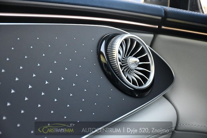 Mercedes-Benz EQE 500 AMG 4MATIC  - fotka 36 z 53