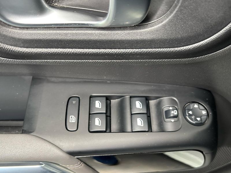 Citroën C5 Aircross Feel - fotka 21 z 26