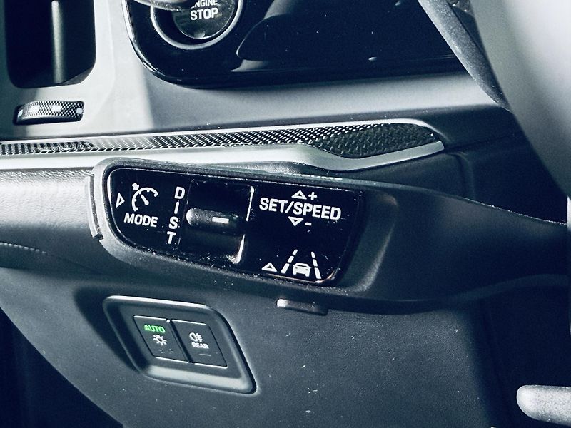 Porsche Cayenne (2024) S LIGHTWEIGHT CARBON HUD MAX V - fotka 21 z 42