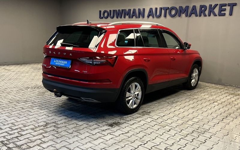 Škoda Kodiaq STYLE 4x4 DSG - fotka 2 z 24