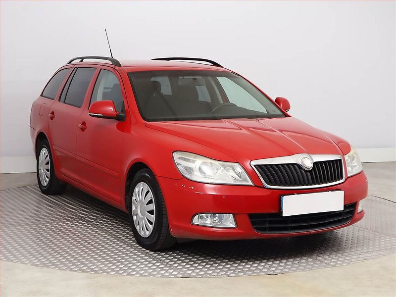 Škoda Octavia (2009) Elegance 1.9 TDI DPF, Automat - fotografie inzerátu