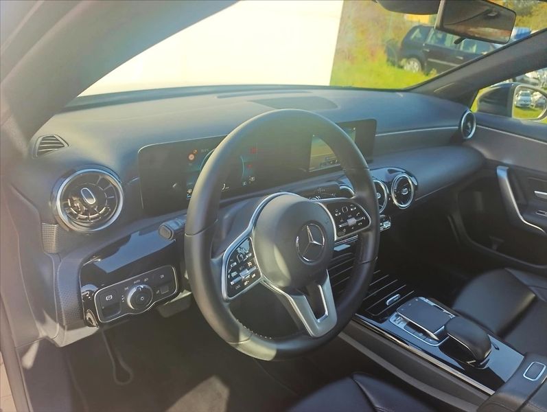 Mercedes-Benz Třídy A 1,5 CDi AT,Kamera Navi Kůže - fotka 13 z 36