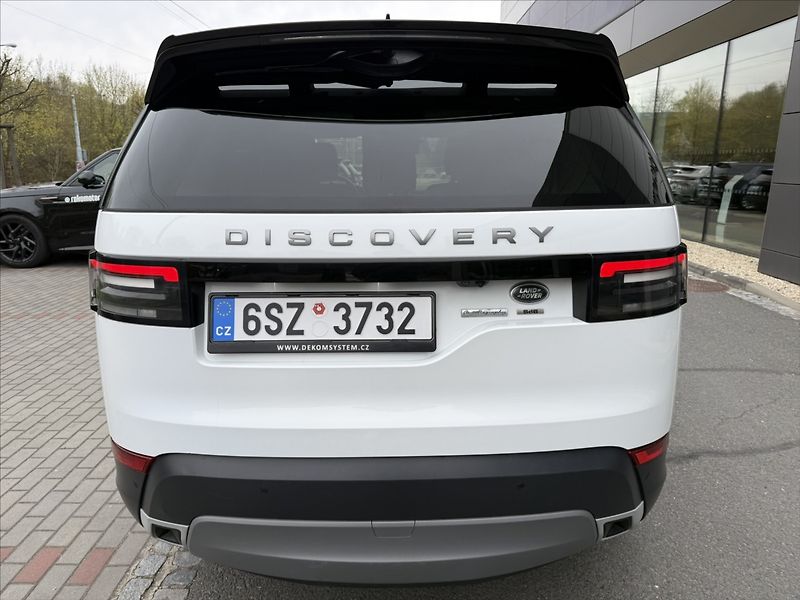 Land Rover Discovery 3,0 TDV6 SE - fotka 7 z 27