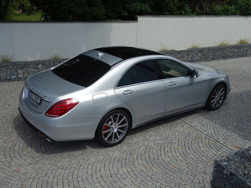 Mercedes-Benz Třídy S (2014) S63*AMG*25000KM!!*CARBON*TOP!! - fotka 6 z 50