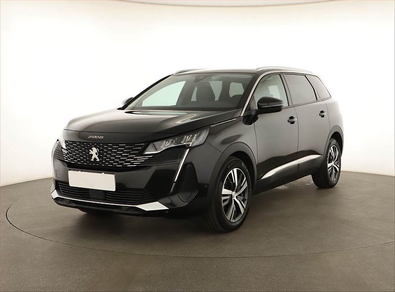 Peugeot 5008 (2022) Allure 1.5 BlueHDi - fotka 2 z 21