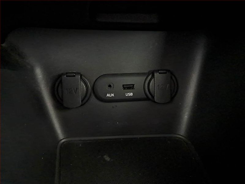 Kia Ceed (2014) 1.6 CRDi, ČR,1.maj, Tempomat - fotka 17 z 17