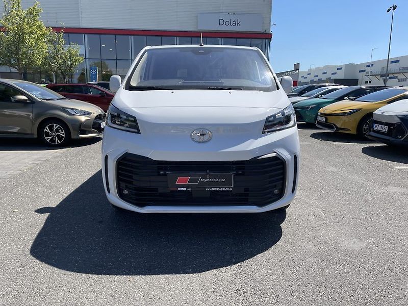 Toyota ProAce Verso 2.0D Business Com. odběr ihned - fotka 11 z 32