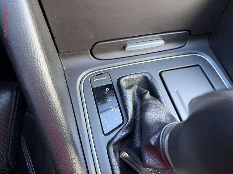 Renault Talisman (2018) 1.6 dCi, Initiale Paris, AT - fotka 17 z 18