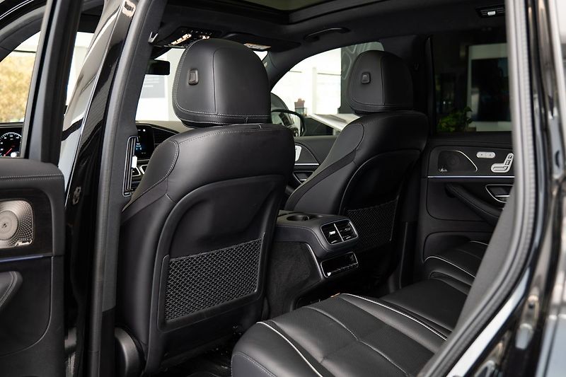 Mercedes-Benz GLS 4Matic AMG Line - fotka 10 z 28
