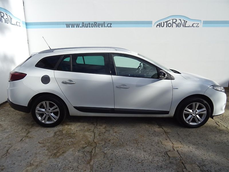 Renault Mégane (2011) 1.9DCi,96kW,S.kn,tažne,navi - fotka 5 z 23