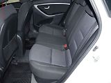Hyundai i30 (2014) 1.6 GDi, ČR, Temp. park. - náhled 10