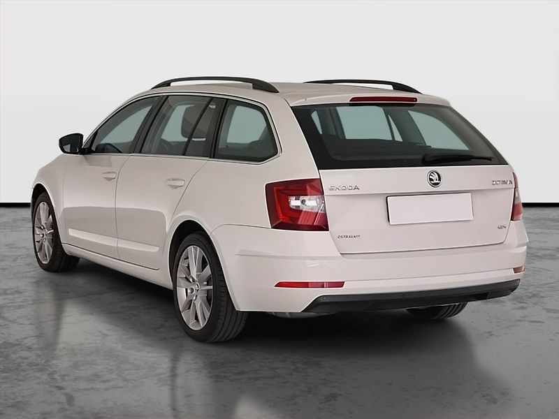 Škoda Octavia (2019) Style 2.0 TSI, 4X4, Automat - fotka 4 z 32
