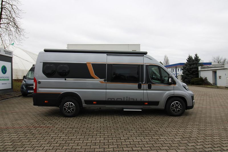 Malibu (2026) Van 640 FC výprodej - fotka 4 z 57