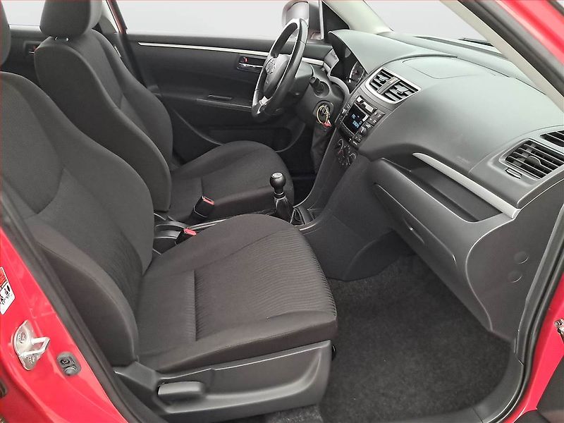 Suzuki Swift (2012) 1.2, ČR,1.maj, Serv.kniha - fotka 9 z 16