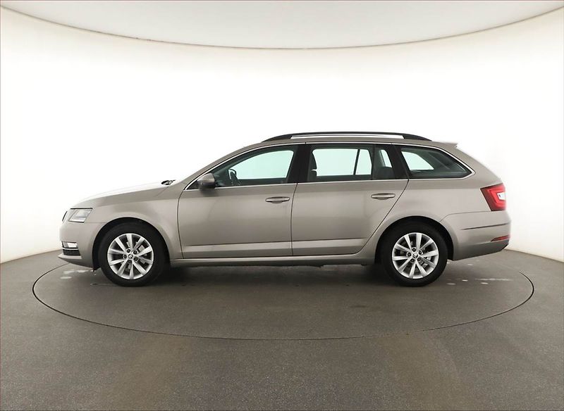 Škoda Octavia (2018) Ambition Plus 1.6 TDI - fotka 3 z 14