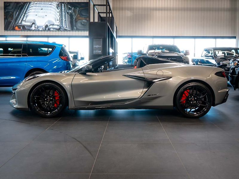 Chevrolet Corvette (2024) 5.5 C8 Z06 3LZ Convertible - fotka 3 z 38