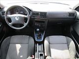 Volkswagen Golf 1.4i 16V, Klima - náhled 7