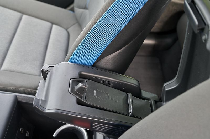 BMW i3 (2020) Elektro - fotka 21 z 26