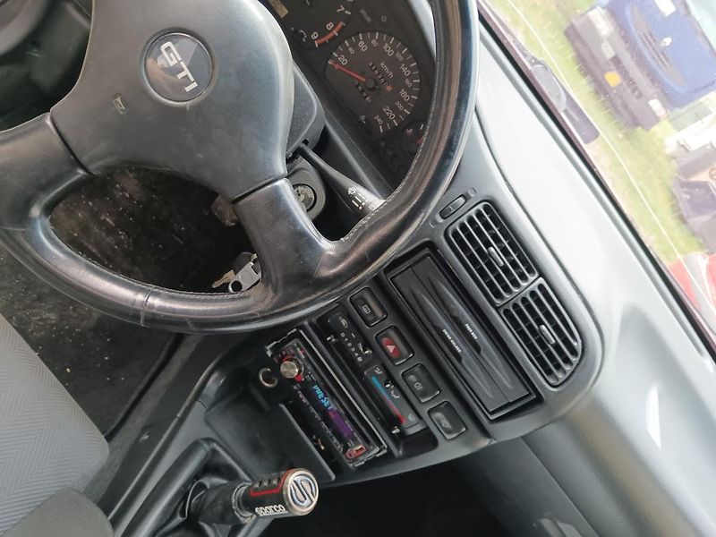 Nissan Sunny (1991) GTI 16V 105 KW Přidat do oblíb - fotka 16 z 17