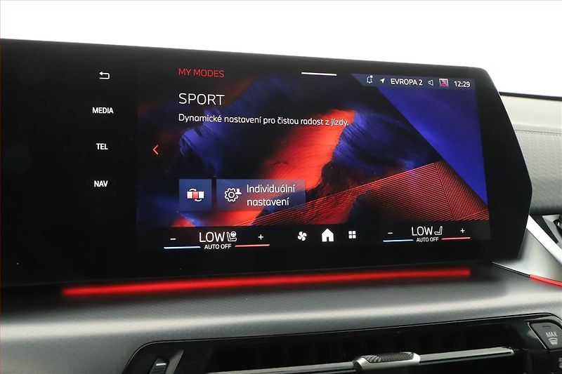BMW X2 (2025) sDrive20i - fotka 17 z 27