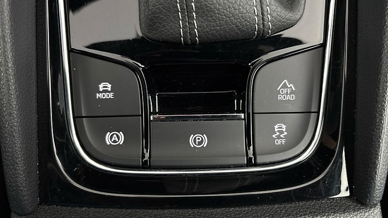 Škoda Kodiaq 2.0 TDI DSG 4x4 Sportline - fotka 27 z 32