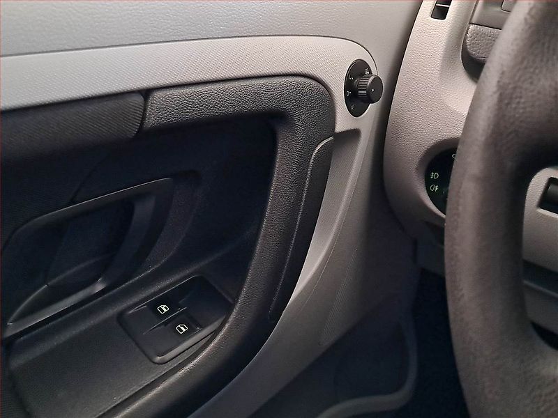 Škoda Fabia (2012) 1.2 TSI, Tempomat - fotka 14 z 14