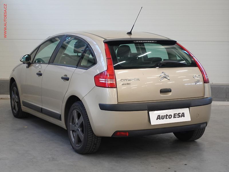 Citroën C4 (2007) 1.4i, ČR, AC, temp - fotka 6 z 23