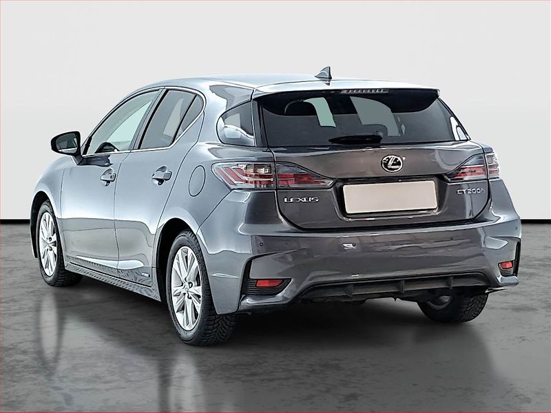Lexus CT 200h (2016) 200h, Automat, Navi, Tempomat - fotka 4 z 23