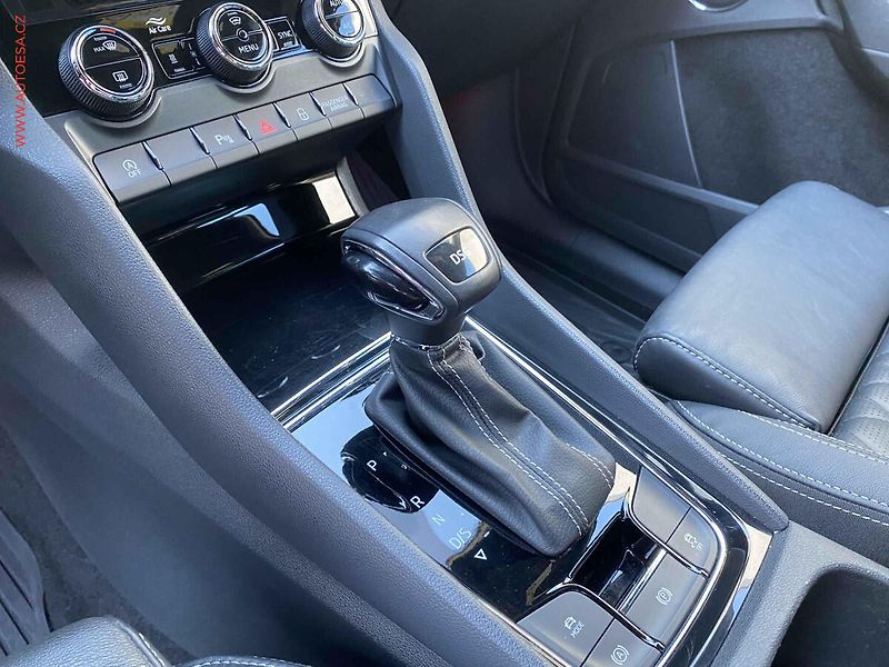 Škoda Kodiaq (2022) 2.0 TDi, 1.maj,ČR, SportLine - fotka 16 z 21