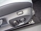 Volkswagen Passat Business  1.5 eTSI 7DSG  110 k - náhled 24