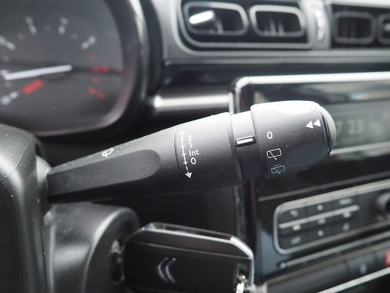 Citroën C3 (2019) 1.2 PureTech, Tažné - fotka 25 z 36
