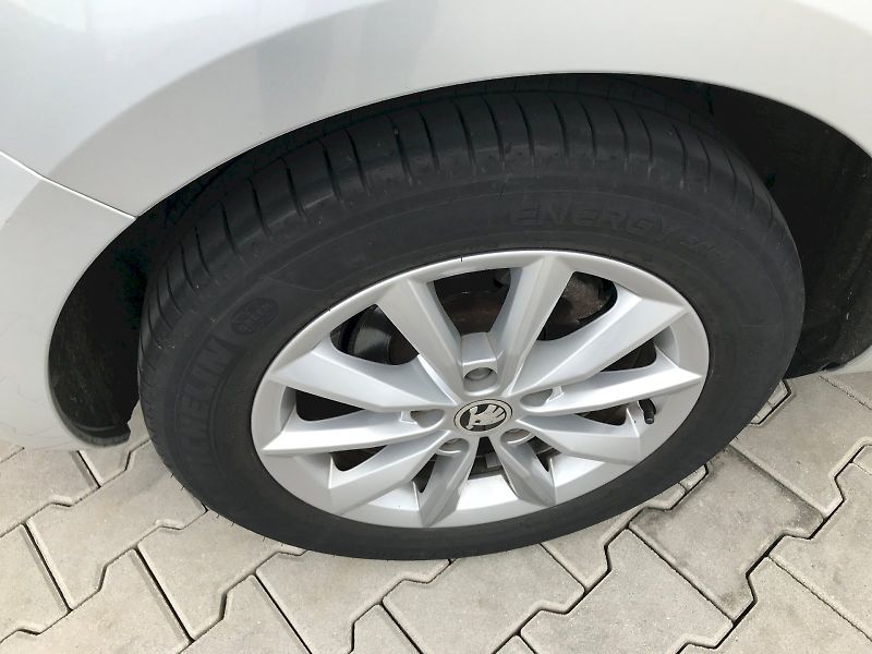 Škoda Octavia (2016) COM STYLE TD81/1.6 7AG - fotka 9 z 24
