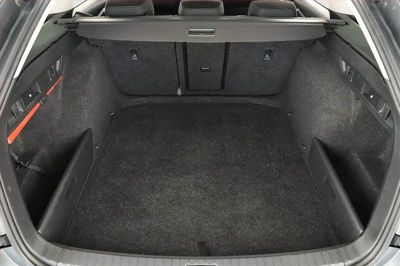 Škoda Octavia (2023) Scout 2.0 TDI - fotka 16 z 17