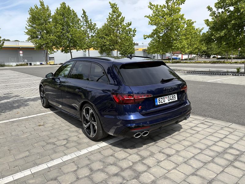 Audi S4 (2023) AUDI S4 AVANT  - fotka 6 z 21