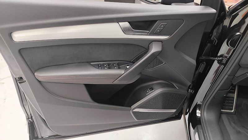 Audi Q5 (2023) Sportback S-line, B&O, Quattro - fotka 89 z 95