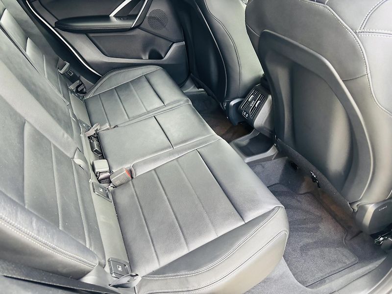 BMW X1 (2024) 2.3D, 145kW, XDRIVE, ČR, DPH - fotka 12 z 19