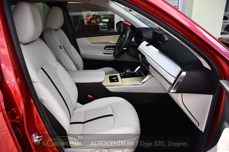 Mazda CX-60 2.5 PHEV TAKUMI ACC HUD BOSE - fotka 16 z 59