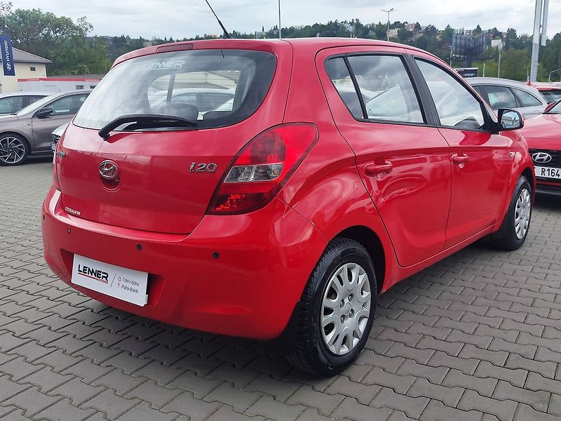 Hyundai i20 1.25i/57kW Classic Plus+ AC - fotka 5 z 24