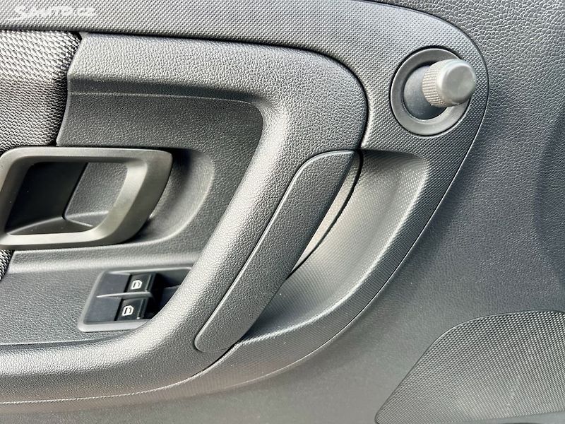 Škoda Fabia (2011) 1.2 TSI 63kW Klima,ServisŠkoda - fotka 17 z 18
