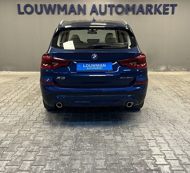 BMW X3 2,0 xDrive20d xLine AT - fotka 16 z 18