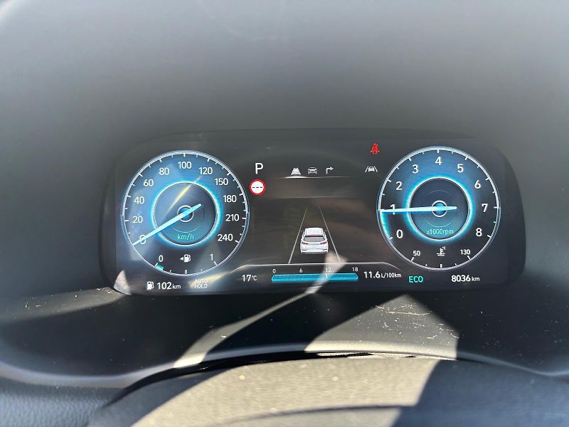 Hyundai i30 1.5 T-GDI MHEV DCT N-Line - fotka 15 z 27