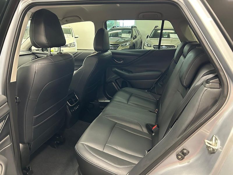 Subaru Outback (2022) 2.5 COMFORT+ 2022 | Záruka - fotka 9 z 26