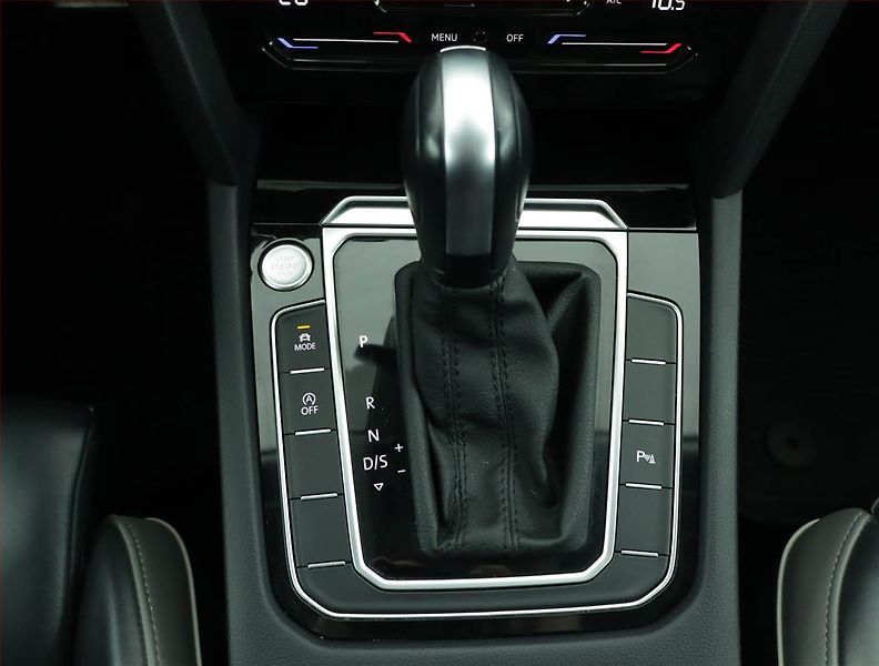 Volkswagen Arteon (2023) 2.0 TDI - fotka 13 z 18