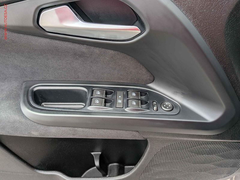 Fiat Tipo (2017) 1.4 T, 2.maj,ČR, AC, tempo - fotka 12 z 16