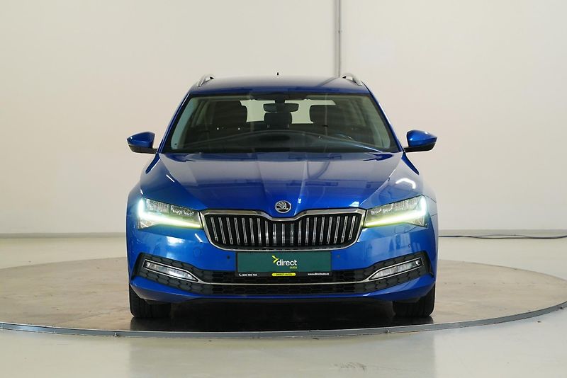 Škoda Superb - fotka 4 z 31