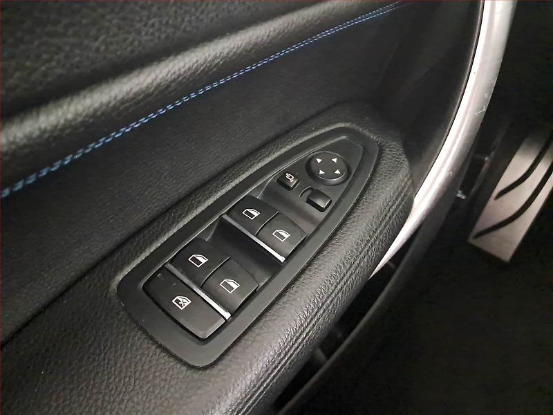 BMW Řada 1 (2018) M Sport 116i, Kůže, Navi - fotka 18 z 20