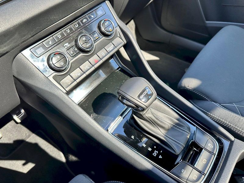 Škoda Karoq (2025) 1.5 TSI 110kW Sportline DSG - fotka 20 z 27
